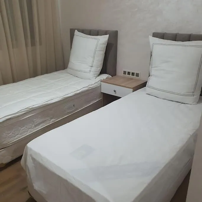 Appartement Pres Du Hotel Ibis Et Wazo Et Marjane Mall Marakéš 0*,  Maroko